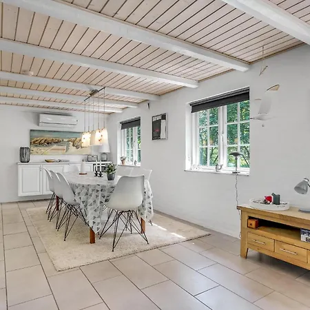 Pj Manosvej Romo Iv Romo